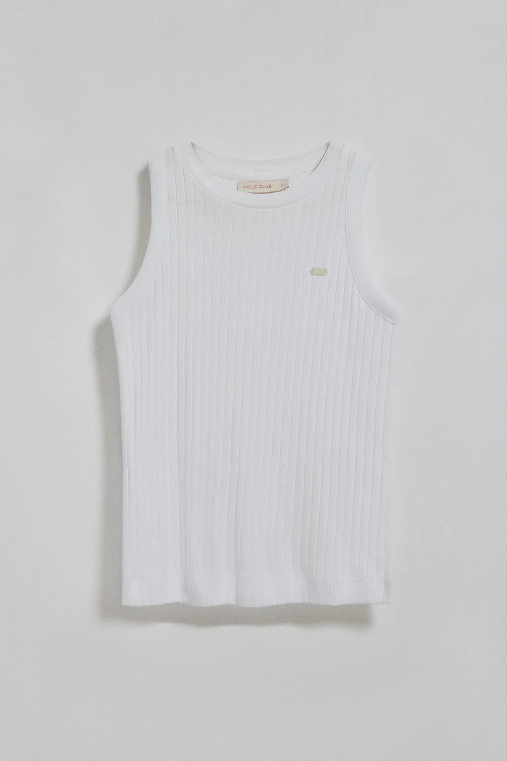 Camiseta top Tamika blanca acanalada con detalle de botón nacarado Polo Club