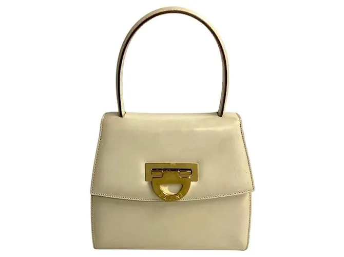 Céline Beige 
